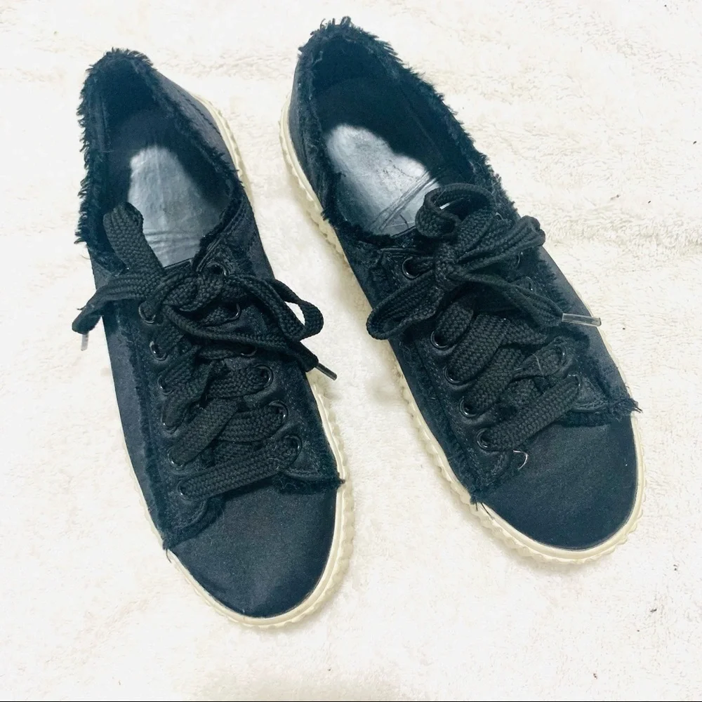 Express Womens Platform Black Sneakers Shoes sz 7